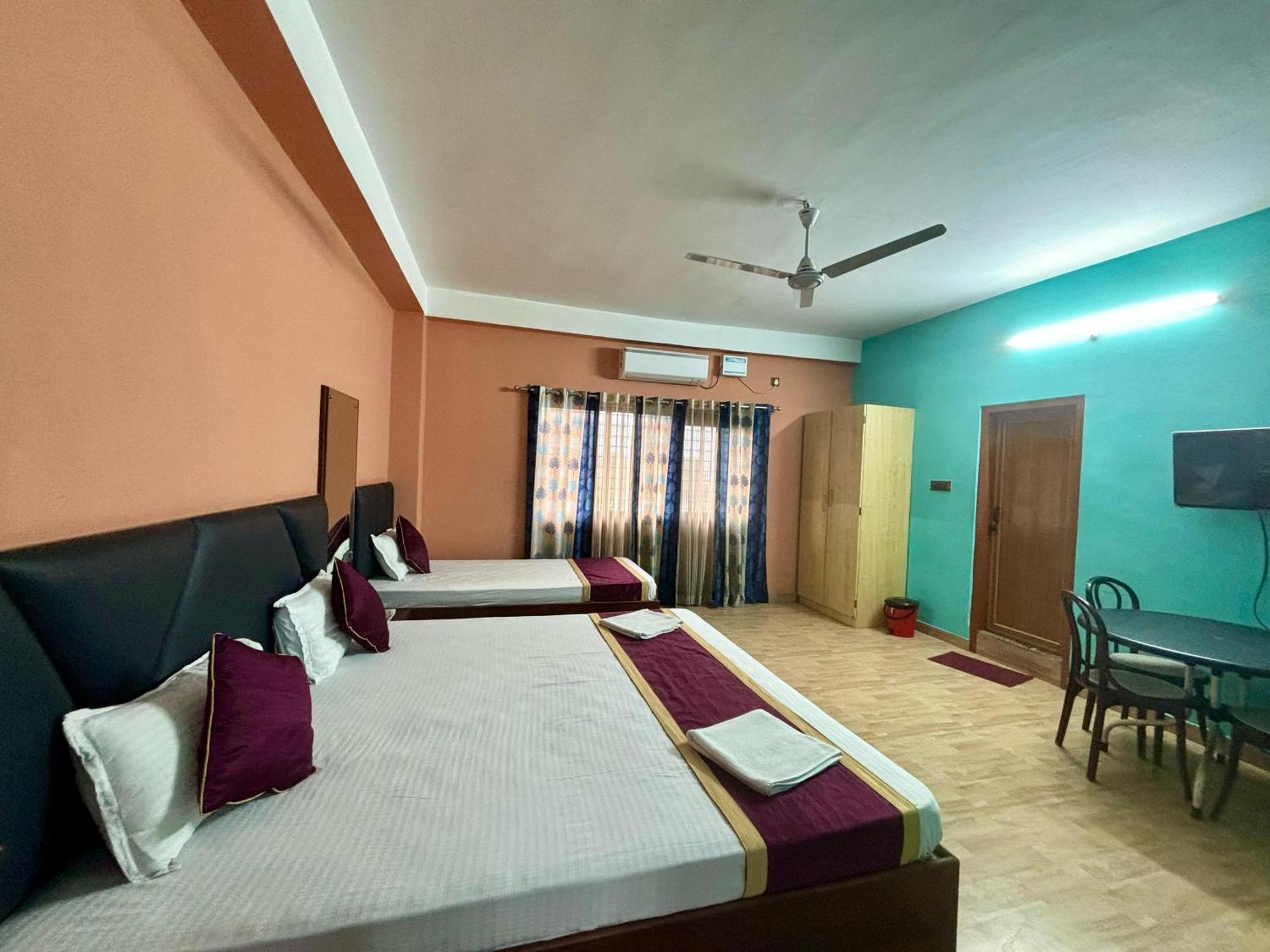 Krishna Shree Guest House Γουβαχάτι Εξωτερικό φωτογραφία