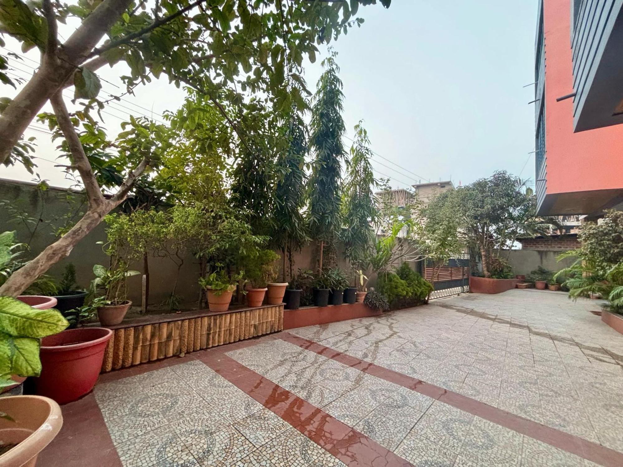 Krishna Shree Guest House Γουβαχάτι Εξωτερικό φωτογραφία